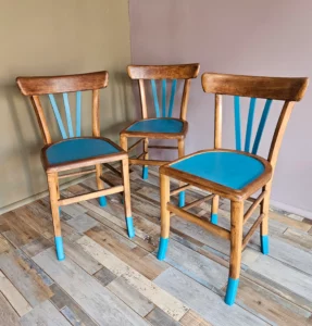 Chaises - Série #01 - Bleues